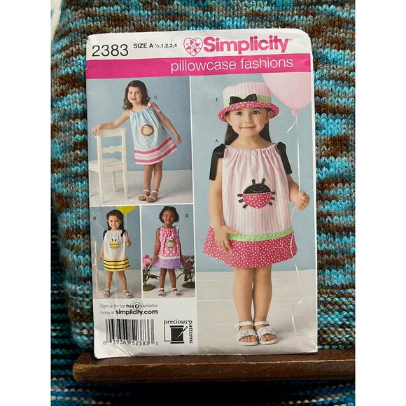Simplicity 2383 pattern Girls pillowcase dress - Picture 1 of 5
